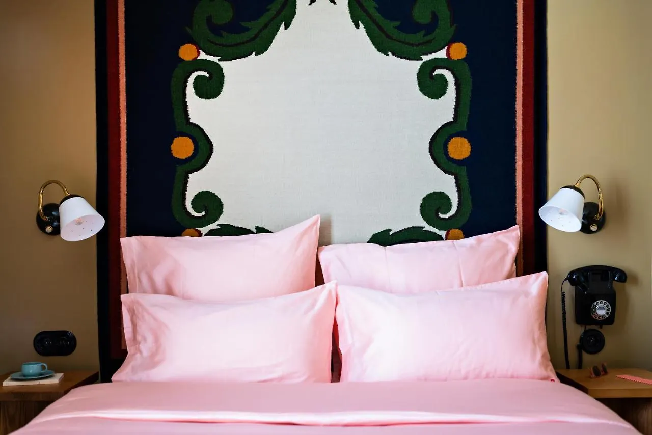 Hotel De La Boetie Paris France